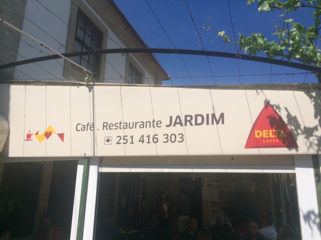 Café Restaurante Jardim | Melgaço | Carapaus de Comida