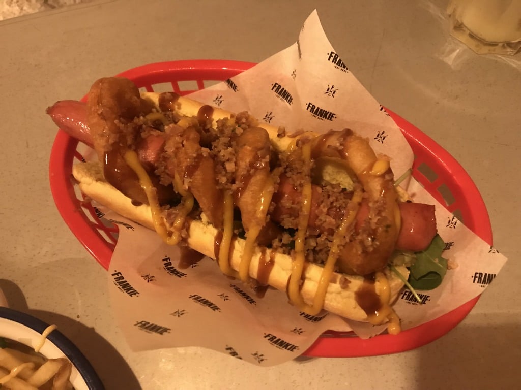 Frankie Hot Dogs | Porto | Carapaus de Comida